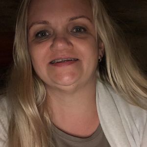 Meet your Posher, Irmina